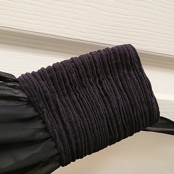 Wolford women's spandex black dress, with see thru sleeves, size S. Black - Picture 4 of 15